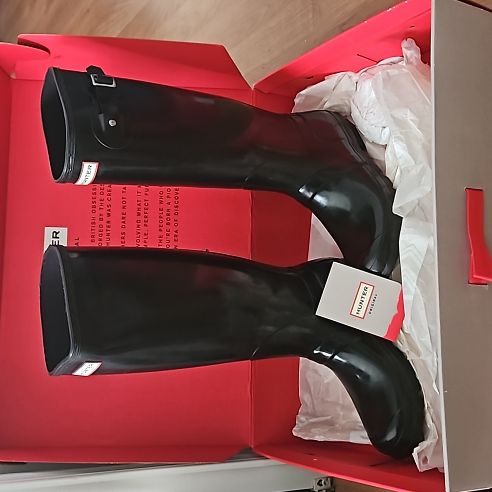 Hunter Original Tall Rain Boots- glossy